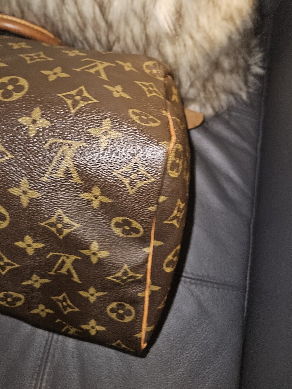Louis Vuitton Monogram Speedy 35 W/ Free Wallet - Picture 6 of 13